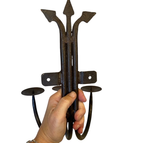 Beautiful Wrought Iron Candle Sconce - Picture 3 of 4